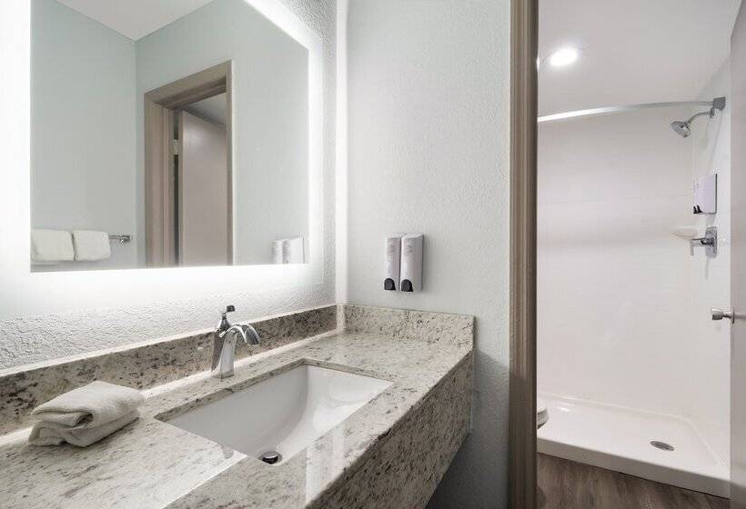 Номер Deluxe, Red Roof Inn Rocky Mount   Battleboro