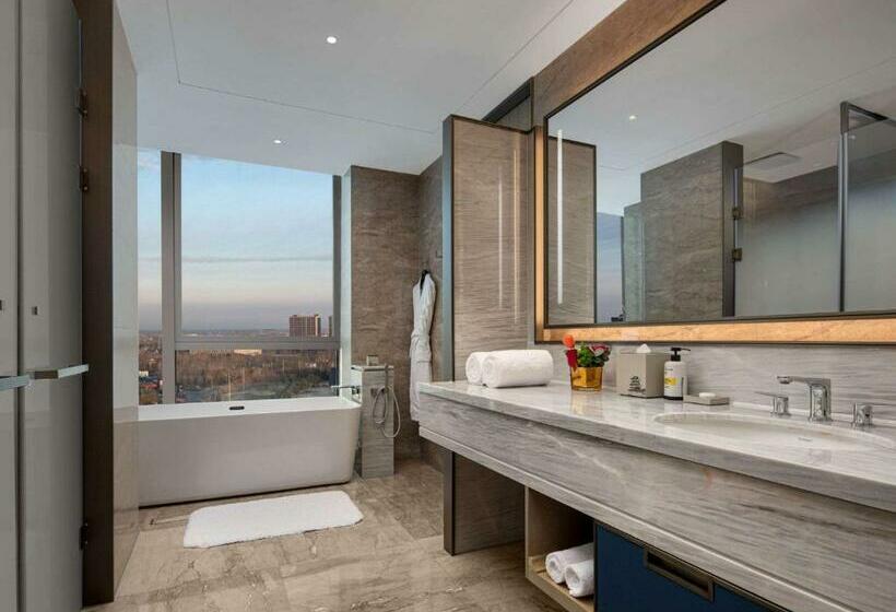 Номер Executive Кровать Кинг, Pullman Huai An 淮安铂尔曼酒店