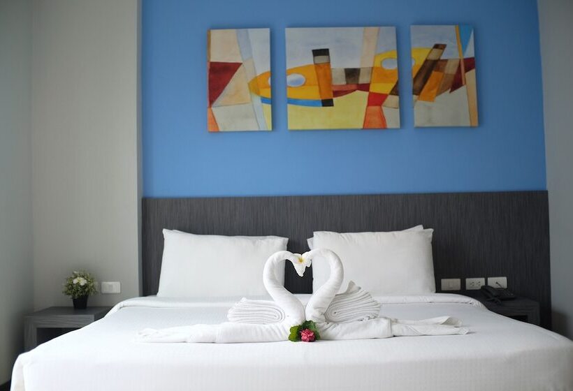 Номер Deluxe, Fx Hotel Pattaya