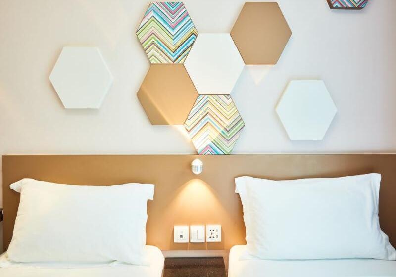 Номер Deluxe, Fx Hotel Pattaya