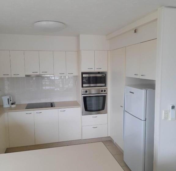 침실 1개 아파트, Zenith Ocean Front Apartments