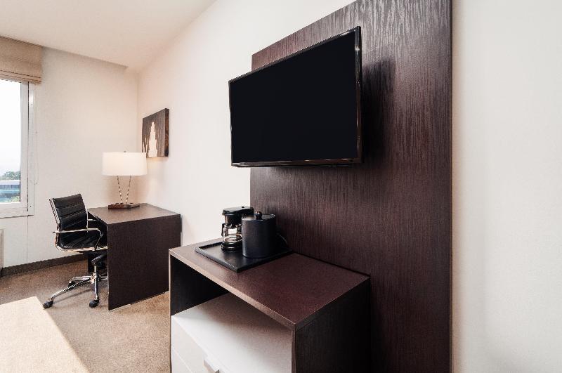 اتاق استاندارد با تخت بزرگ, Holiday Inn Express Tegucigalpa, An Ihg