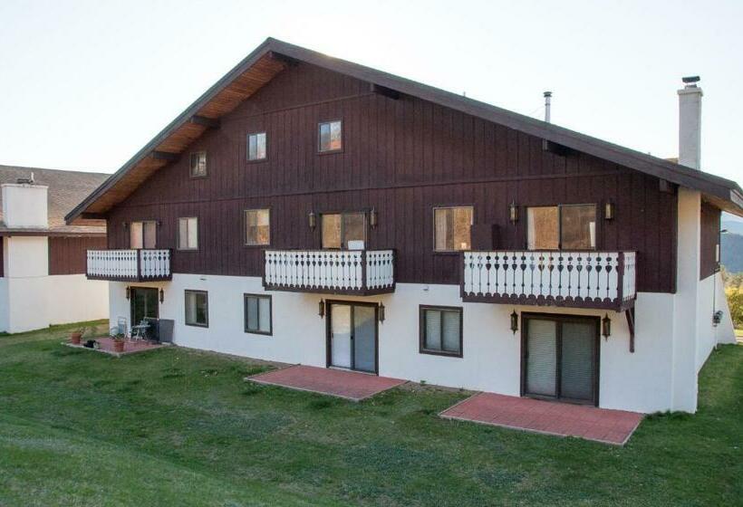 Апартаменты 2 Спальни, Linderhof Mountainside 12