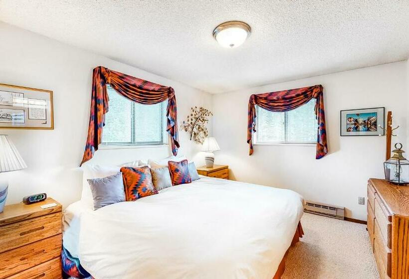 Апартаменты 2 Спальни, Winter Park Cozy Condo