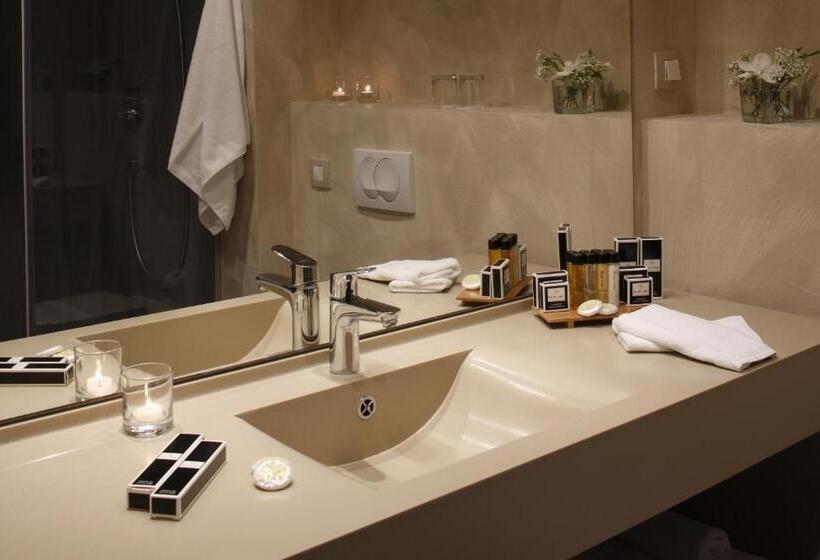 اتاق سوپریور با بالکن, Palmon Bay Hotel & Spa