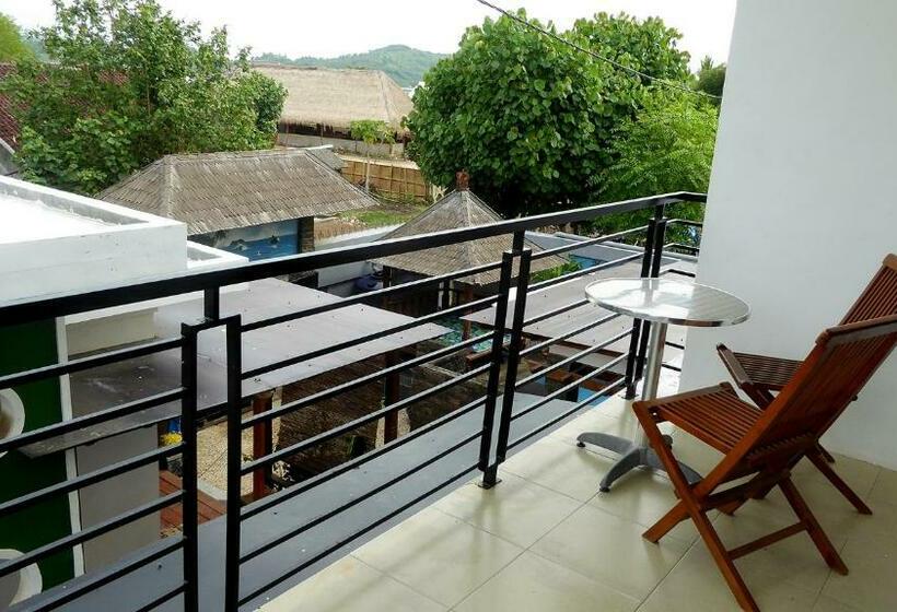 اتاق استاندارد با بالکن, Wave House Gerupuk South Lombok