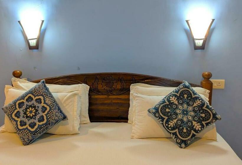 Номер Deluxe, Santana Guest House