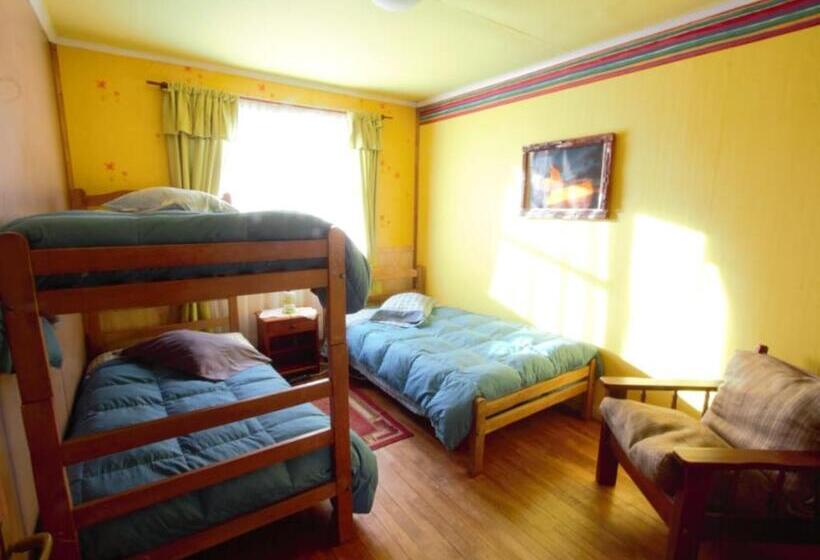اتاق استاندارد سه نفره, Hospedaje Independencia Y Camping