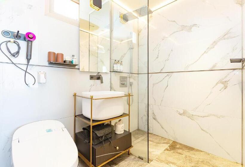 Семейный Номер Deluxe, Amber Pure Hill Hotels & Resorts Jeju