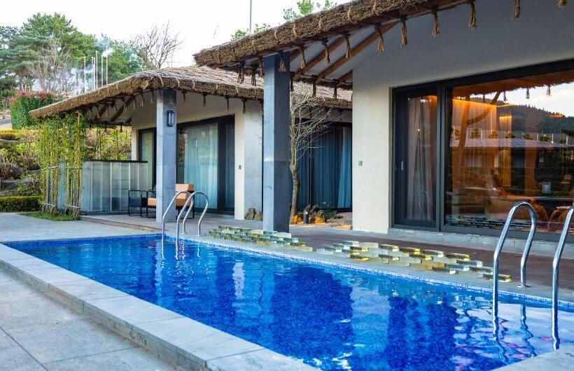 Вилла с 1 спальней и бассейном, Amber Pure Hill Hotels & Resorts Jeju