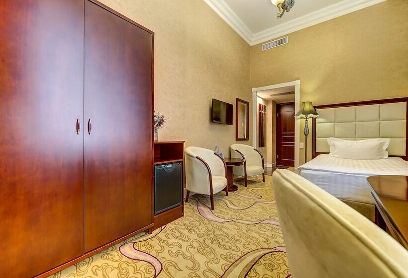 Standart Tek Kişilik Oda, Akyan St. Petersburg