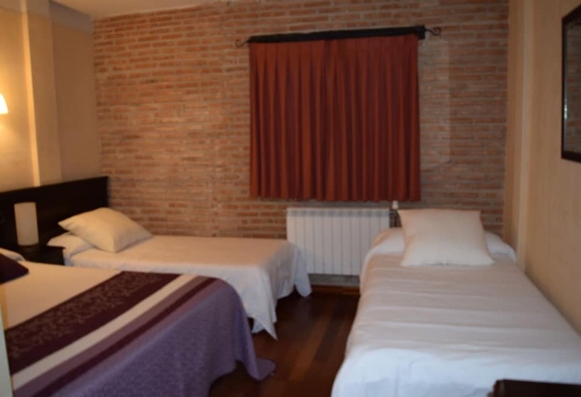 Номер Стандарт Трехместный, Hospedium Hotel La Fuente