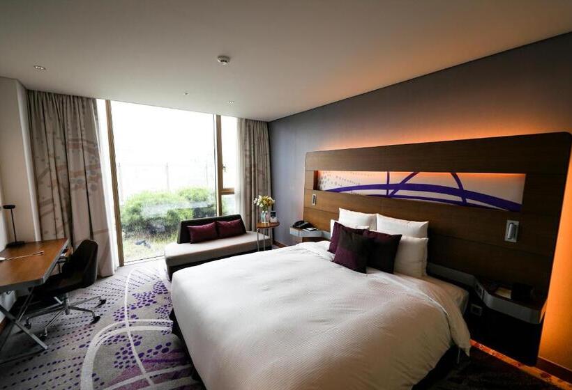 Номер Deluxe Вид на Сад, Novotel Ambassador Suwon