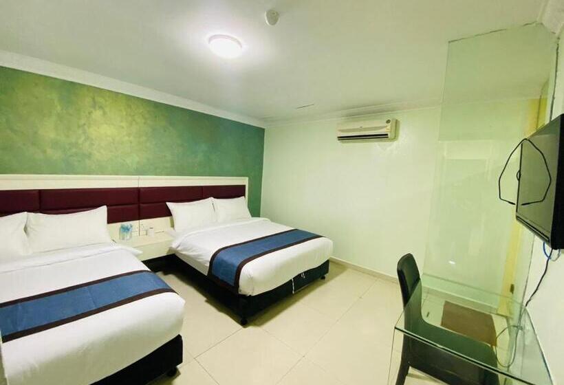 Четырехместный Номер Стандарт, Surya Boutique Hotel Klang