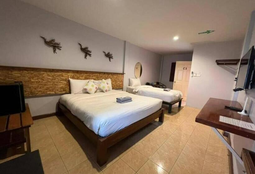 Трехместный Номер Deluxe, Thebedkolok Resort
