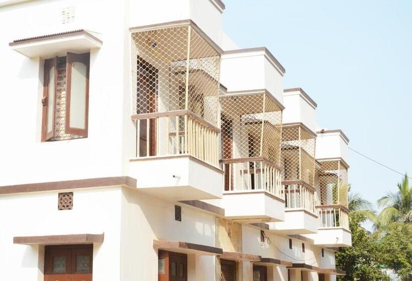 Номер Deluxe, Radha Krishna Holiday Home