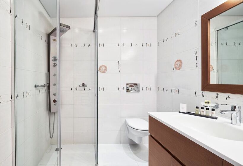 스위트, Bellevue On The Beach Suites