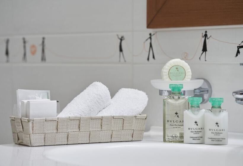 스위트, Bellevue On The Beach Suites