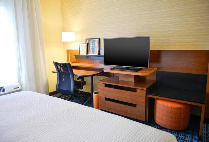 Номер Стандарт, Fairfield Inn And Suites Canton South