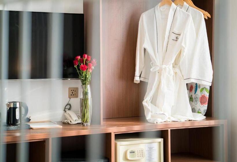 Люкс, Orussey One Boutique