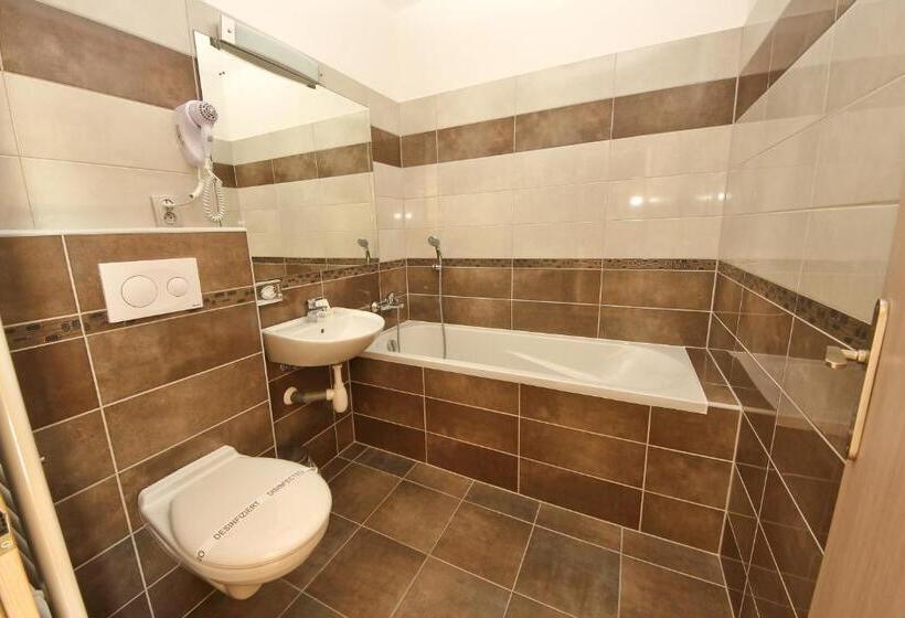 패밀리 스튜디오, U Tří Hrušek Suites & Apartments