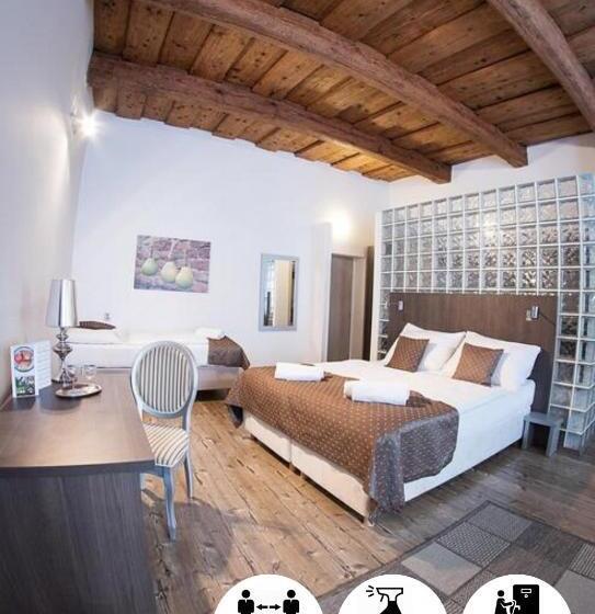스탠다드 스튜디오, U Tří Hrušek Suites & Apartments