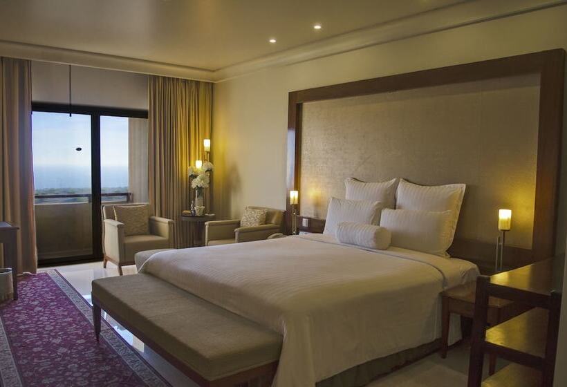 سوییت لوکس, Zaver Pearl Continental Hotel Gwadar