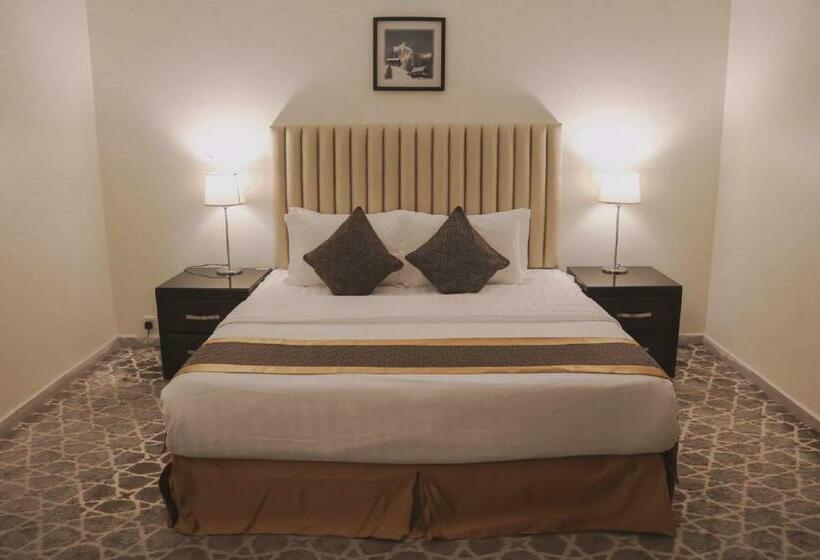 استودیوی استاندارد, فندق البروج