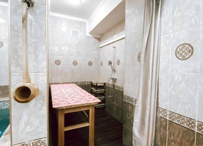 اتاق لوکس چهار تخته, Galeon