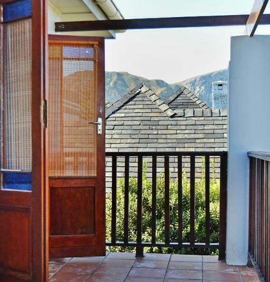 اتاق استاندارد با بالکن, Chesham House
