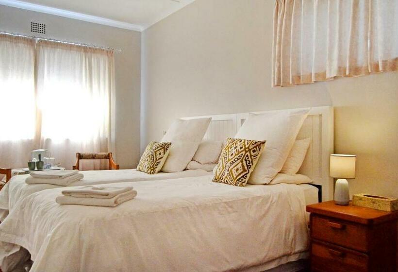 اتاق استاندارد, Chesham House