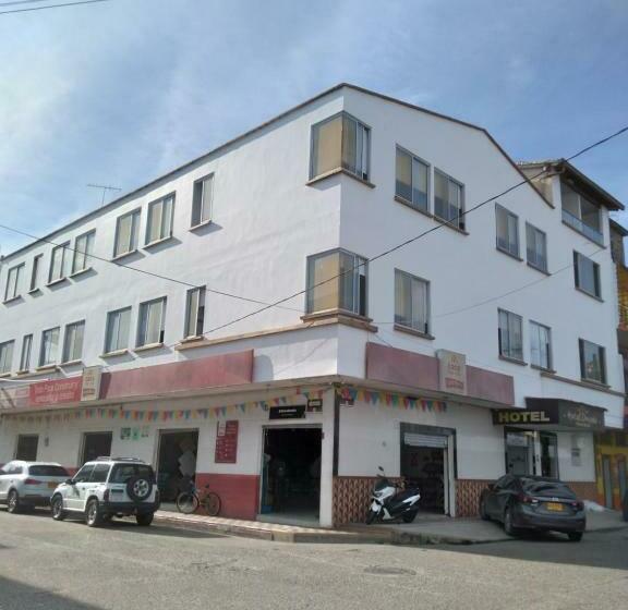 스탠다드 룸, Dorado Puerto Berrio