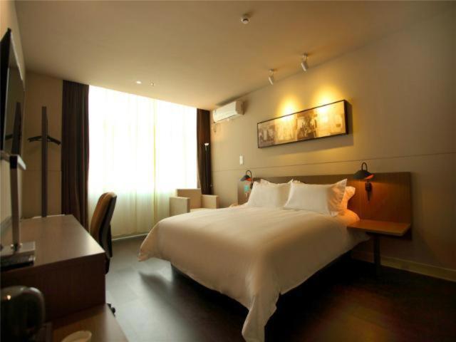 Номер Стандарт, Jinjiang Inn Select Wuxi Nanchang Street Huaqing Bridge Metro Station