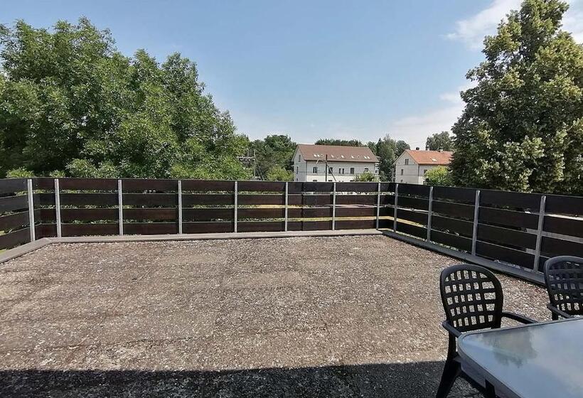 חדר סטנדרד יחיד חדר אמבטיה משותף, Monteurzimmer   Worker S Accommodation   Zimmerzuvermieten In Biberist