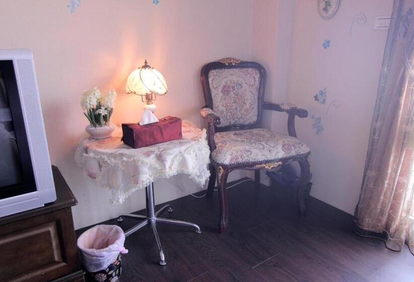 اتاق استاندارد, Clover 248 B&b