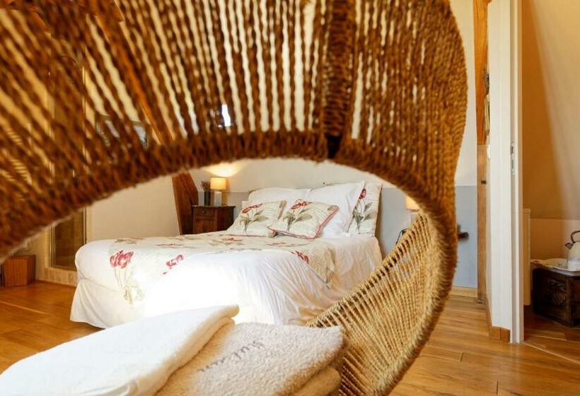 Номер Стандарт Вид на Сад, La Bruyle   Chambre D Hôtes De Charme