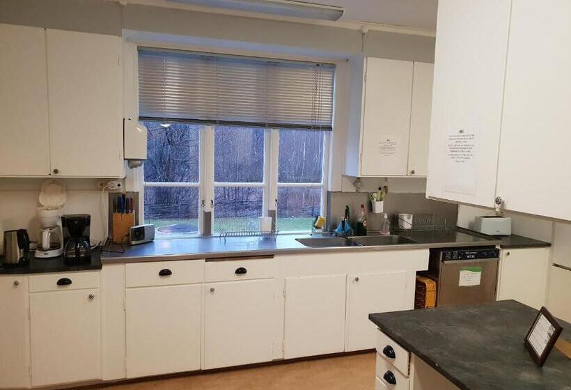 Вилла 1 Спальня Вид на Сад, Lönneberga Vandrarhem & Hostel