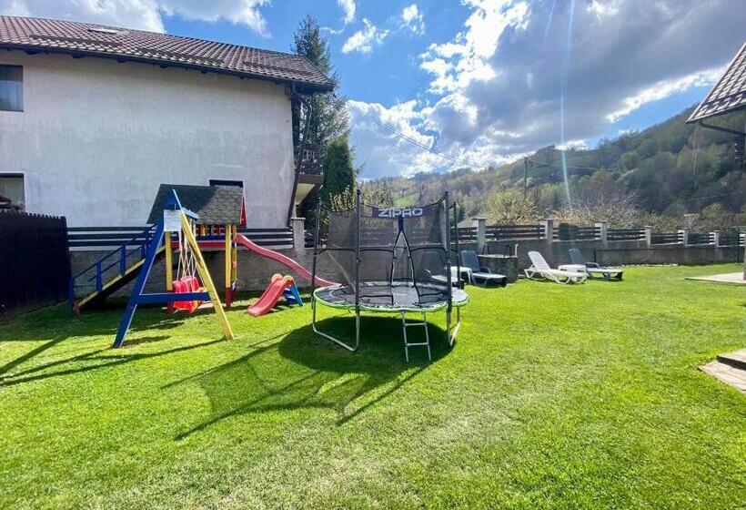 Трехместный Номер Базовый, Casa Dintre Vai