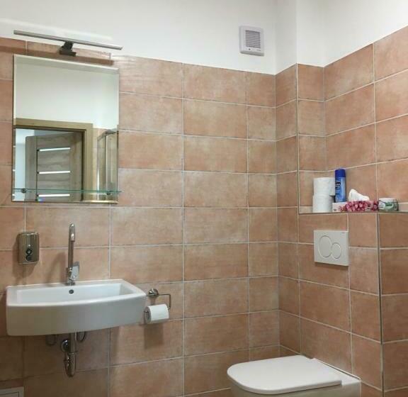 1베드룸 아파트 1층, Apartmány S Klimatizací   Penzion U Kudláčků Pouzdřany