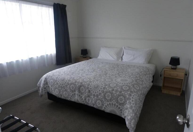 침실 1개 아파트, Blake Court Motel