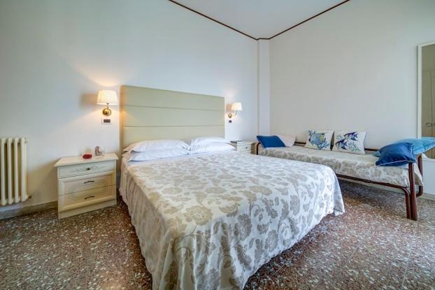 Triple Room Sea View, Carlton Beach