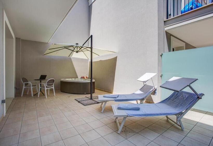 اتاق لوکس, Rimini Suite