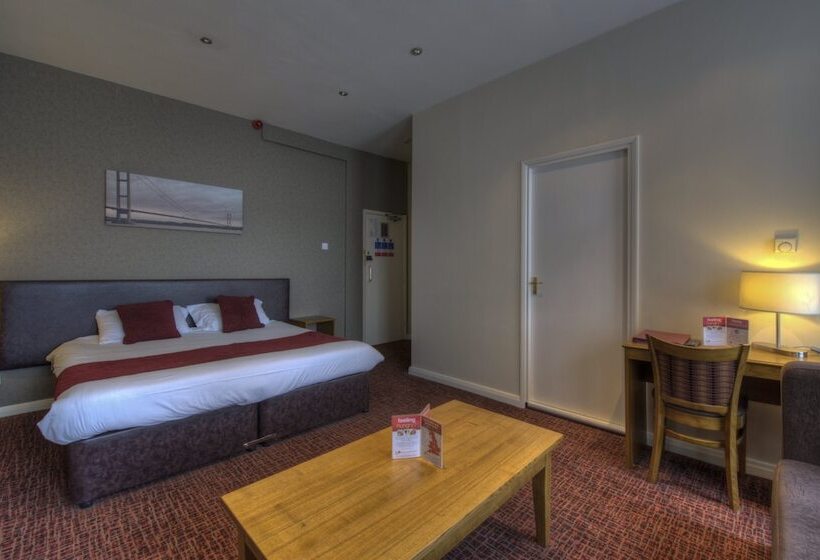 家庭间, Kingstown Hotel By Greene King Inns