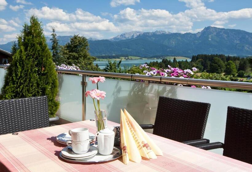 Номер Стандарт с Балконом, Landhotel Schwarzenbach   Wellness & Spa