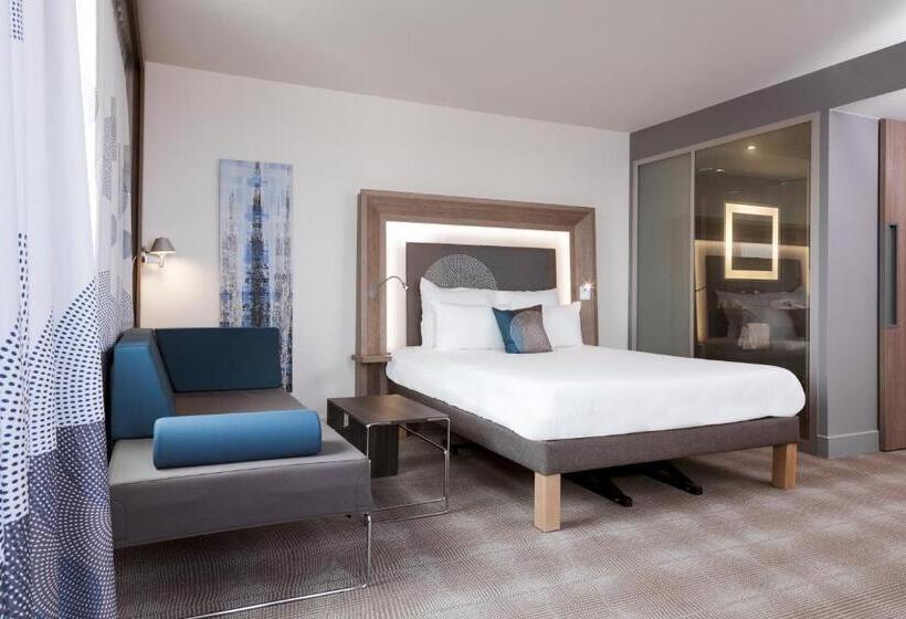 Семейный Номер Superior, Novotel Paris Saint Denis Stade Basilique