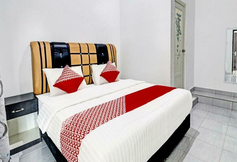 Номер Deluxe, Oyo 91203 Naufal Residence Syariah