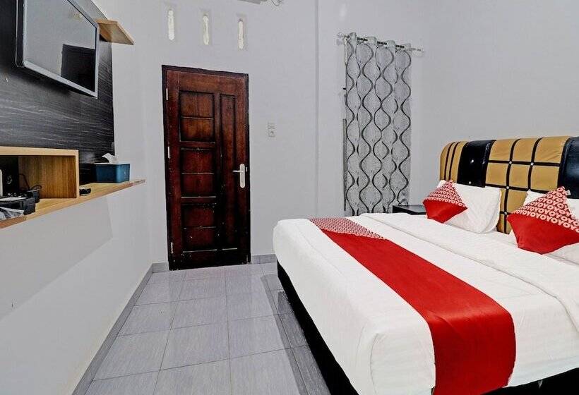 Номер Deluxe, Oyo 91203 Naufal Residence Syariah