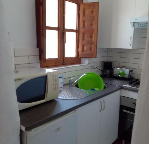 Апартаменты 2 Спальни, Almond Reef Casa Rural
