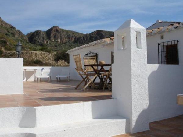 Апартаменты 3 Спальни, Almond Reef Casa Rural