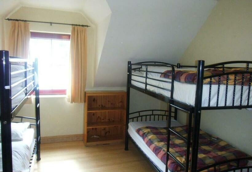 Кровать в Общей Комнате, Brú Na Dromoda/dromid Hostel